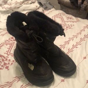 North face snow boots